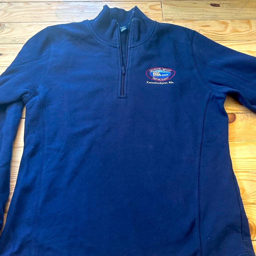 Blue Arundel Whale sweatshirt